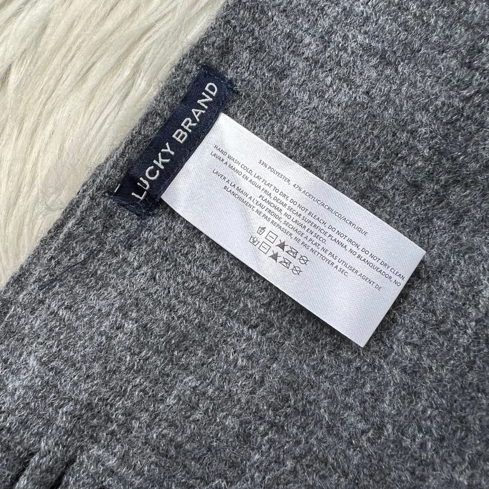 Lucky Brand Oversized  Rectangular‎ Scarf